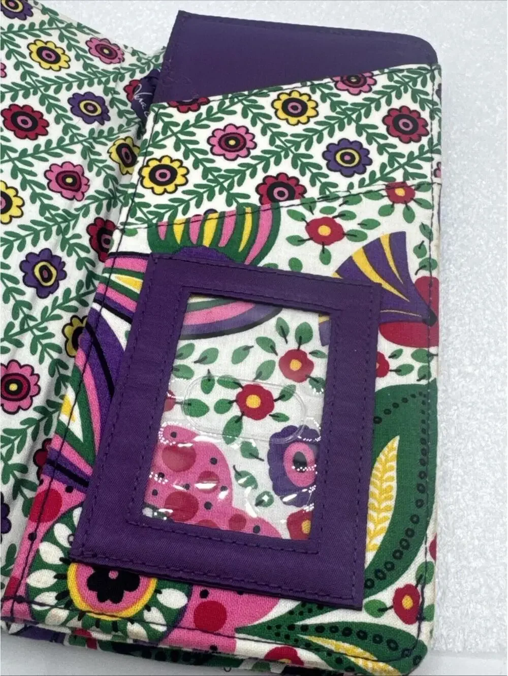 Vera Bradley Mod Flowers Spring Quilted Accordion Wallet 9” X 4” Bright Colors - Picture 3 of 8